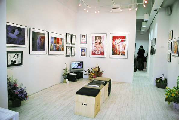 十年の土産 – 新宿眼科画廊