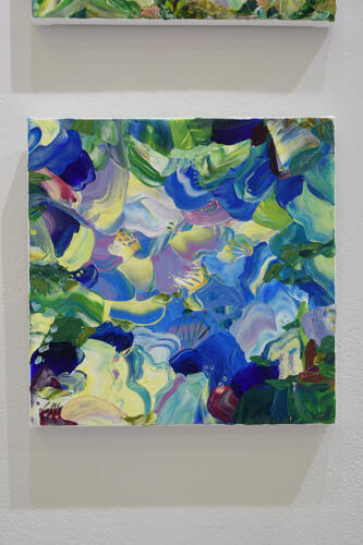 202505_glowingrcyan028